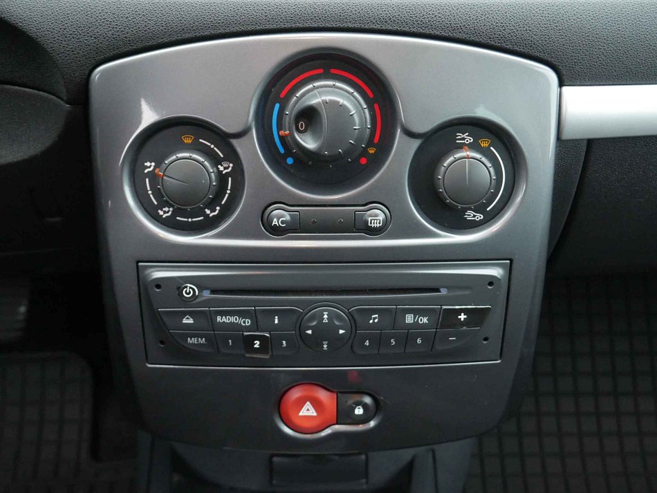 Renault Clio 1.2 16V 