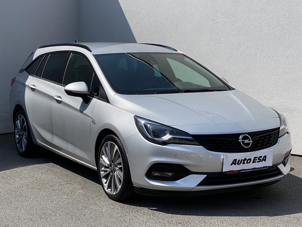 Opel Astra 1.2T 