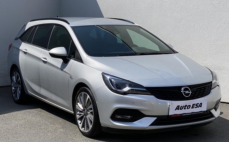 Opel Astra 1.2T 