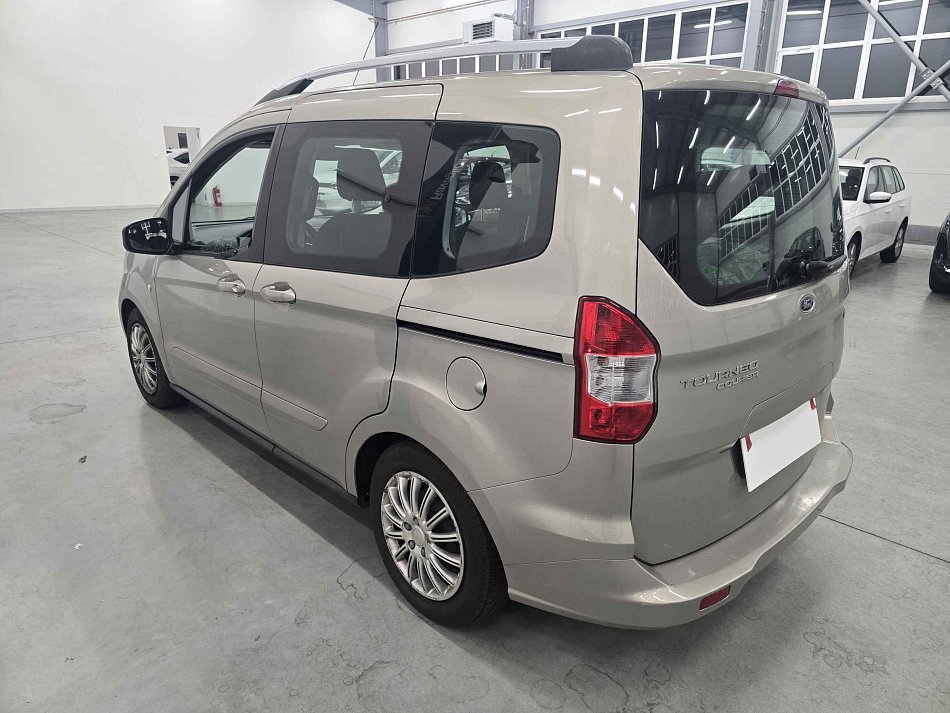 Ford Tourneo Courier 1.0 EB 