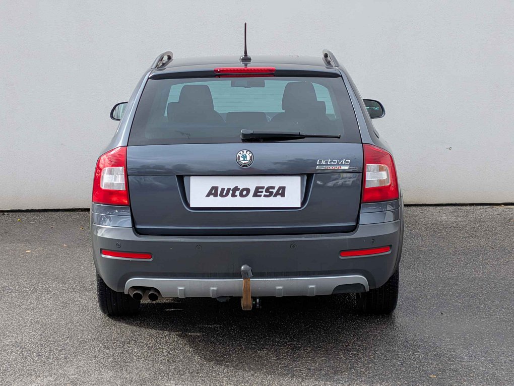 Škoda Octavia II 2.0TDi Scout 4x4