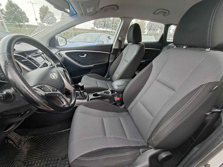Hyundai I30 1.6 CRDi 