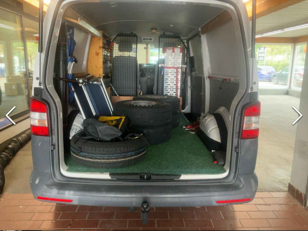 Volkswagen Transporter 2.0TDi  L2H1