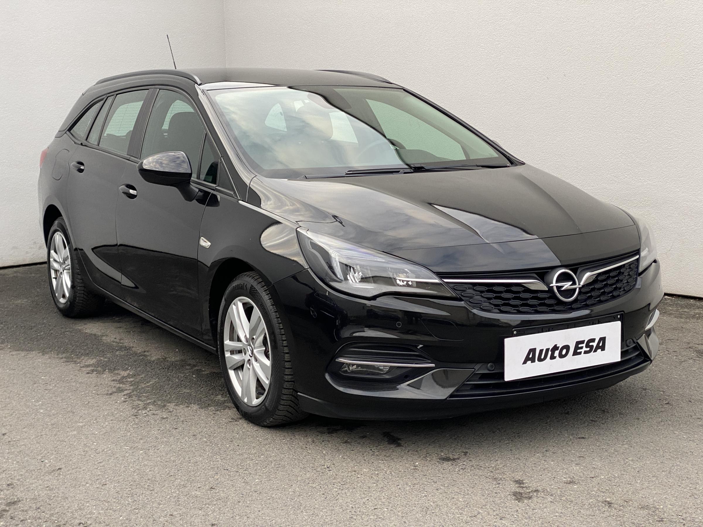 Opel Astra, 2020 - pohled č. 1