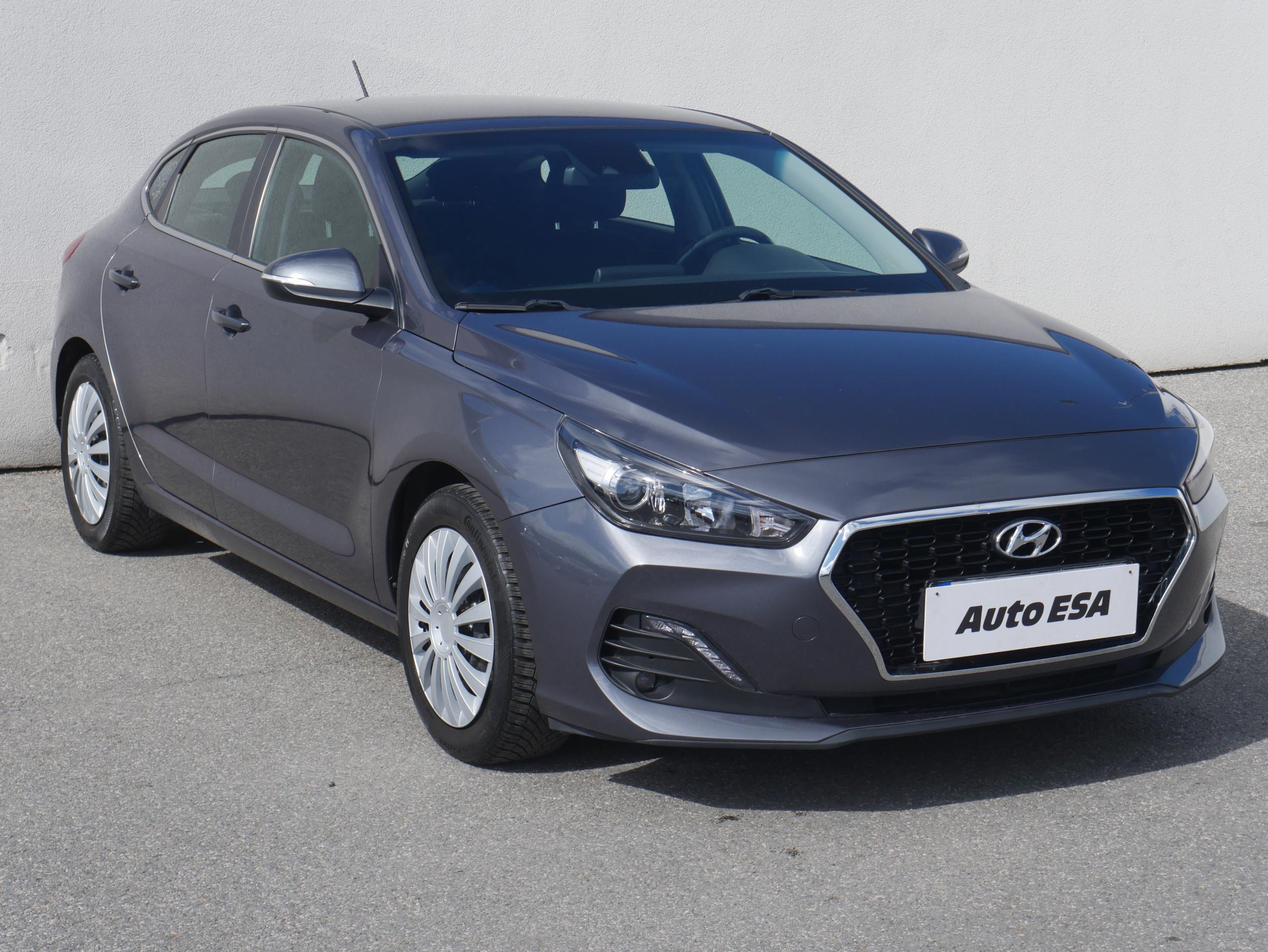Hyundai i30, 2018 - pohled č. 1