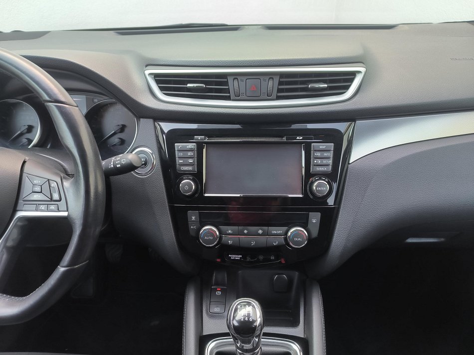 Nissan Qashqai 1.2 DIG-T N-Connecta