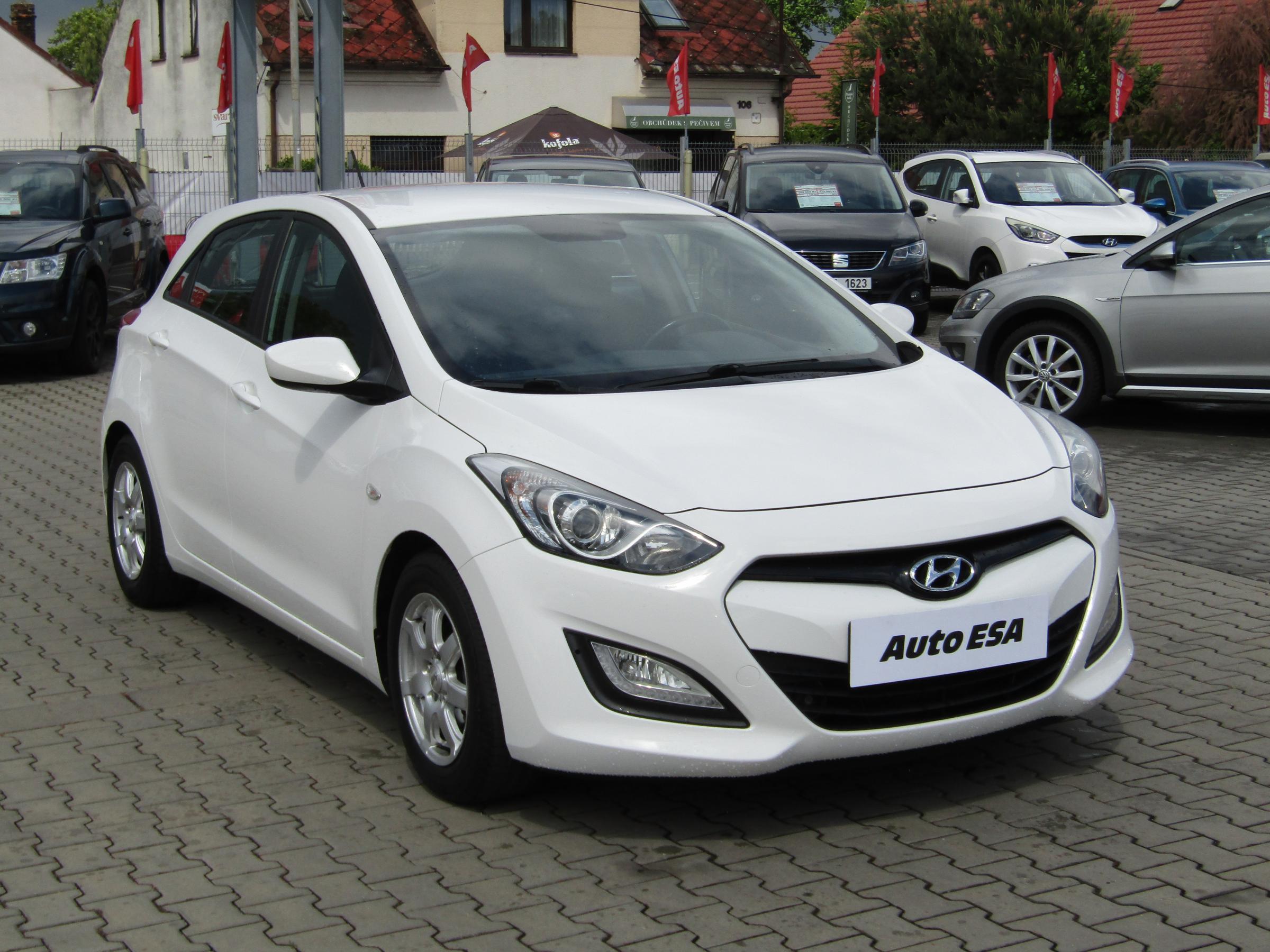 Hyundai i30, 2013 - celkový pohled