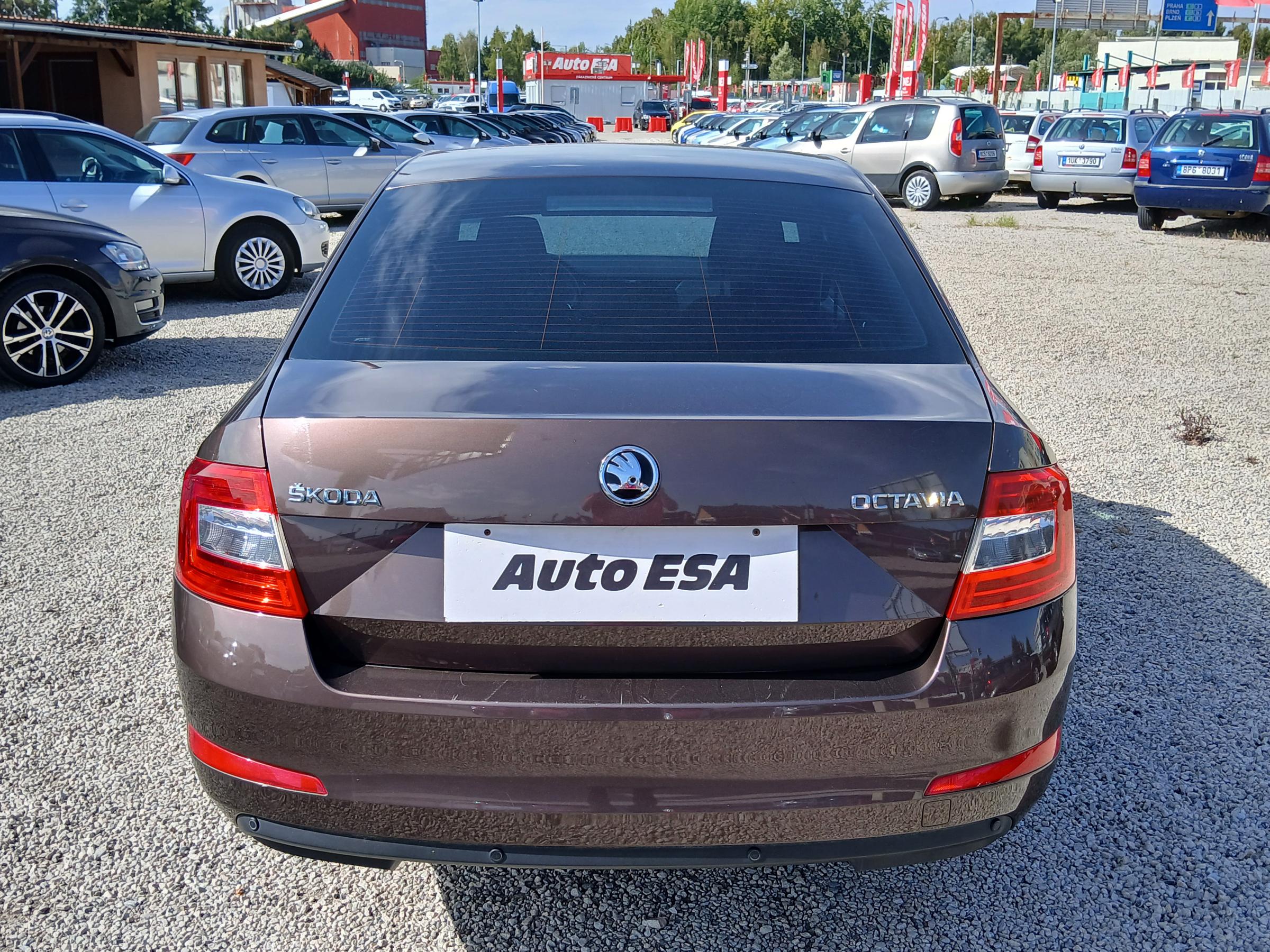 Škoda Octavia III, 2015 - pohled č. 5