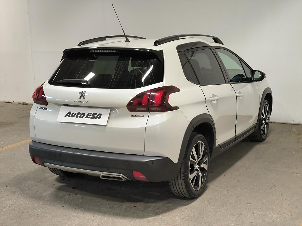 Peugeot 2008 1.2PT GT Line