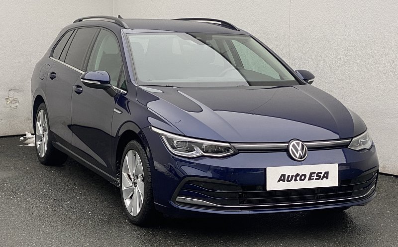 Volkswagen Golf 1.5 e-TSi Style