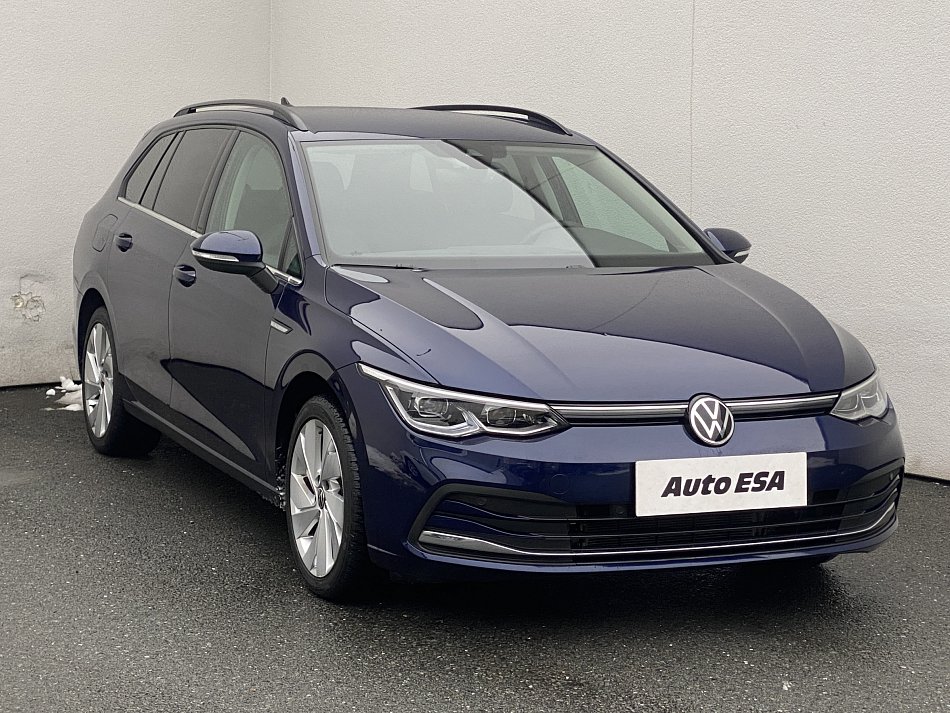 Volkswagen Golf 1.5 e-TSi Style