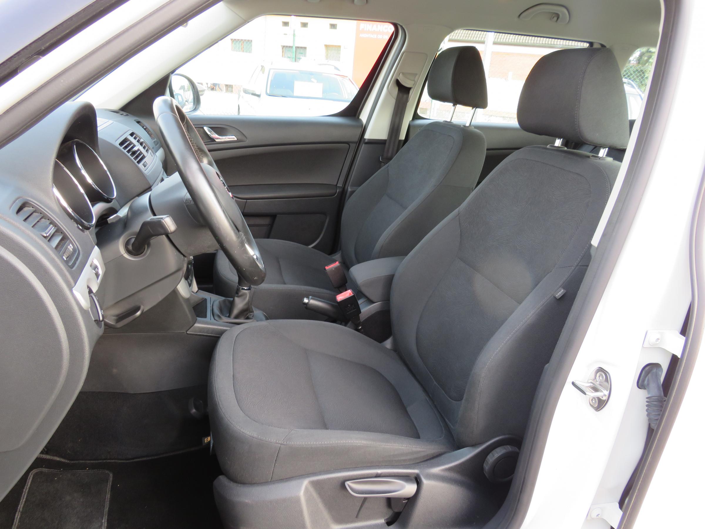 Škoda Yeti, 2016 - pohled č. 10