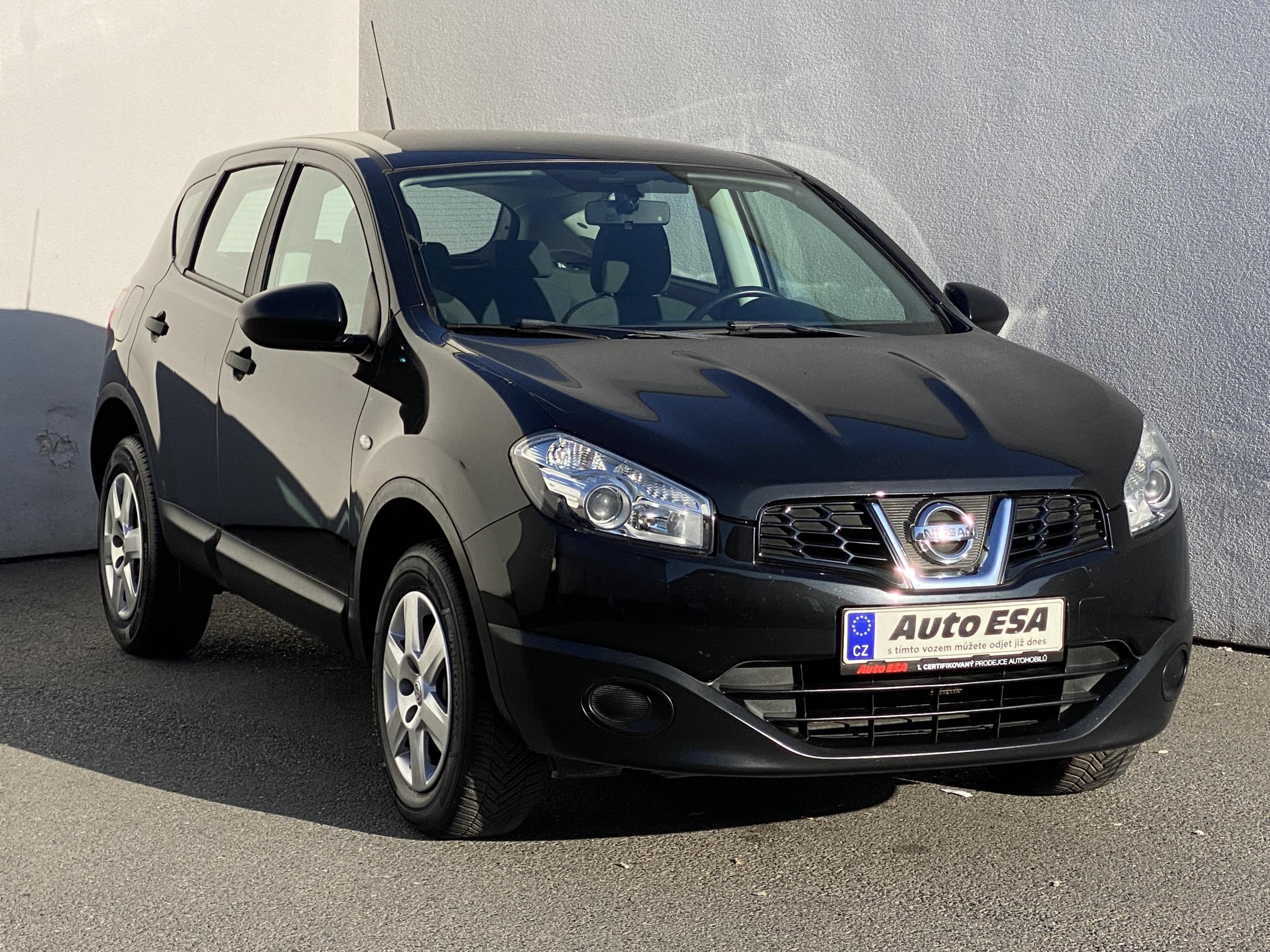 Nissan Qashqai, 2012 - celkový pohled