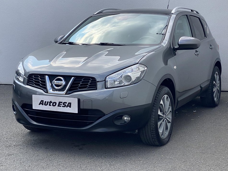 Nissan Qashqai 2.0i Tekna 4x4