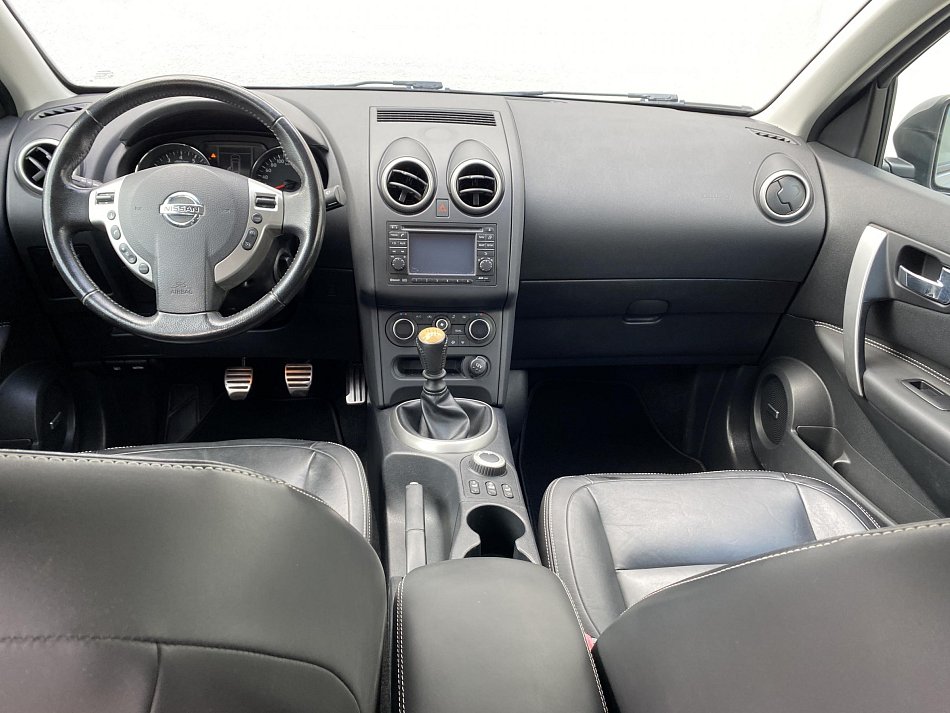 Nissan Qashqai 2.0i Tekna 4x4