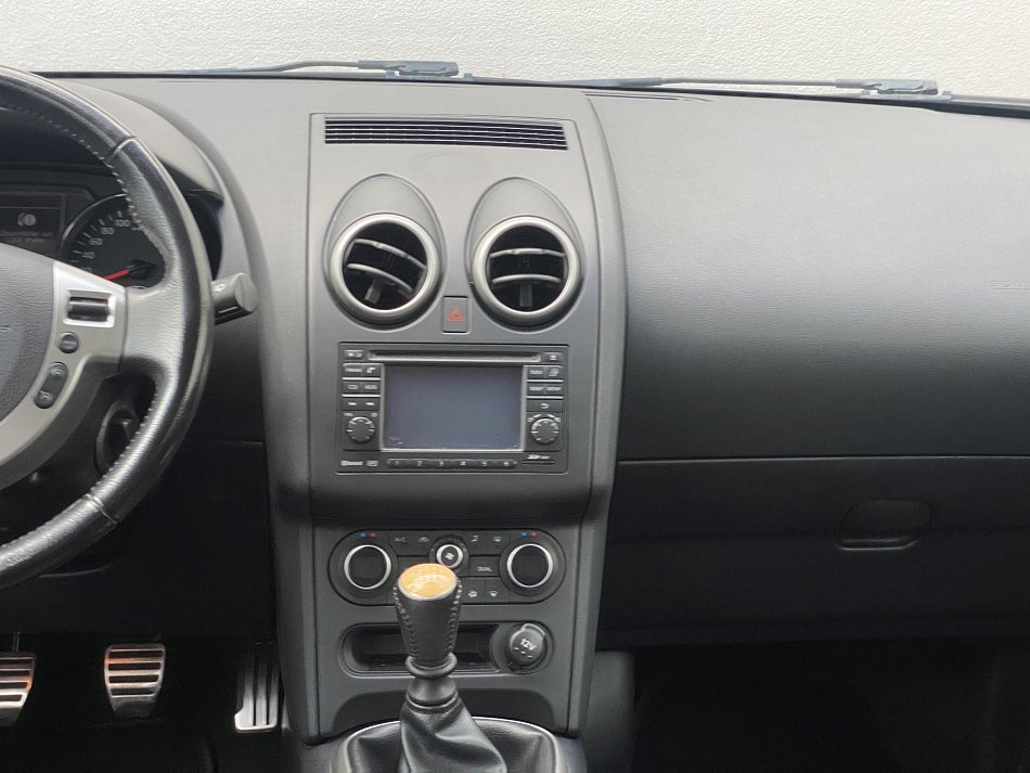 Nissan Qashqai 2.0i Tekna 4x4