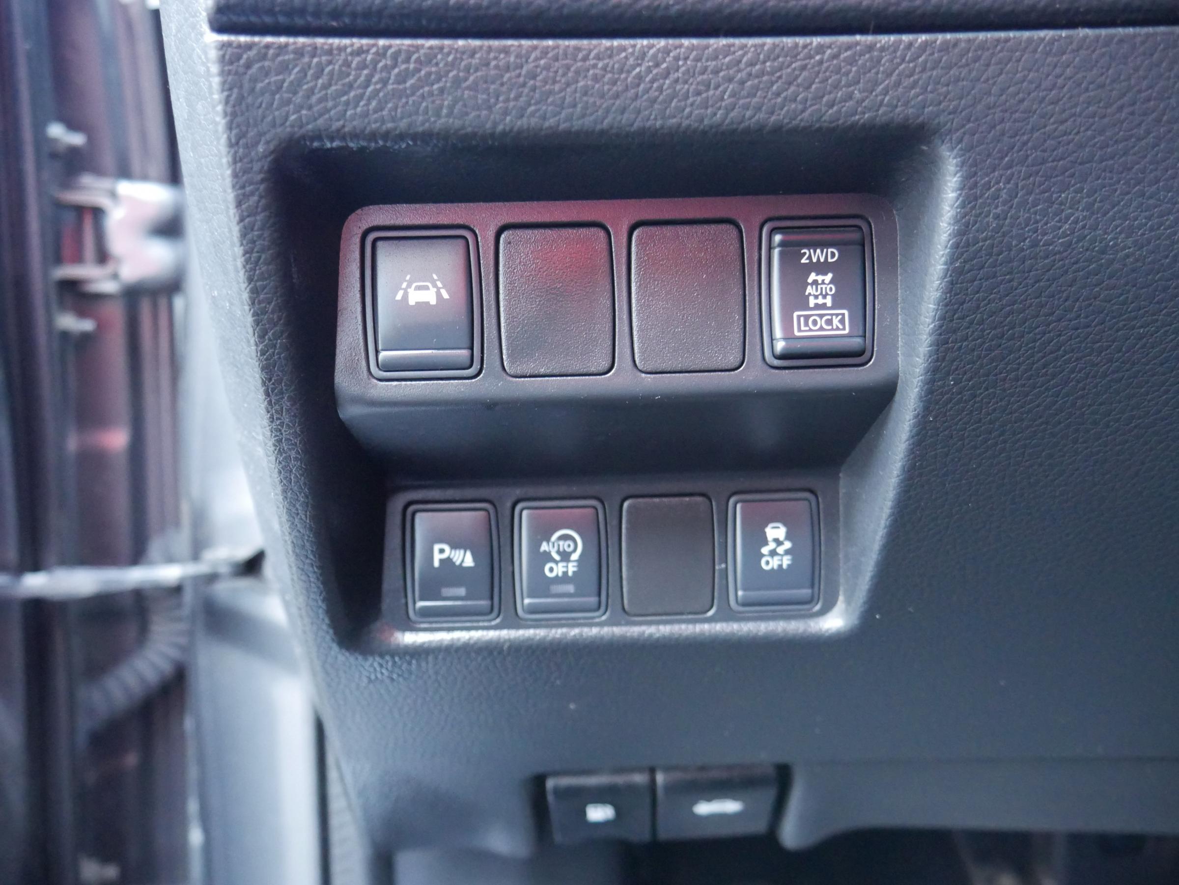 Nissan Qashqai, 2016 - pohled č. 16