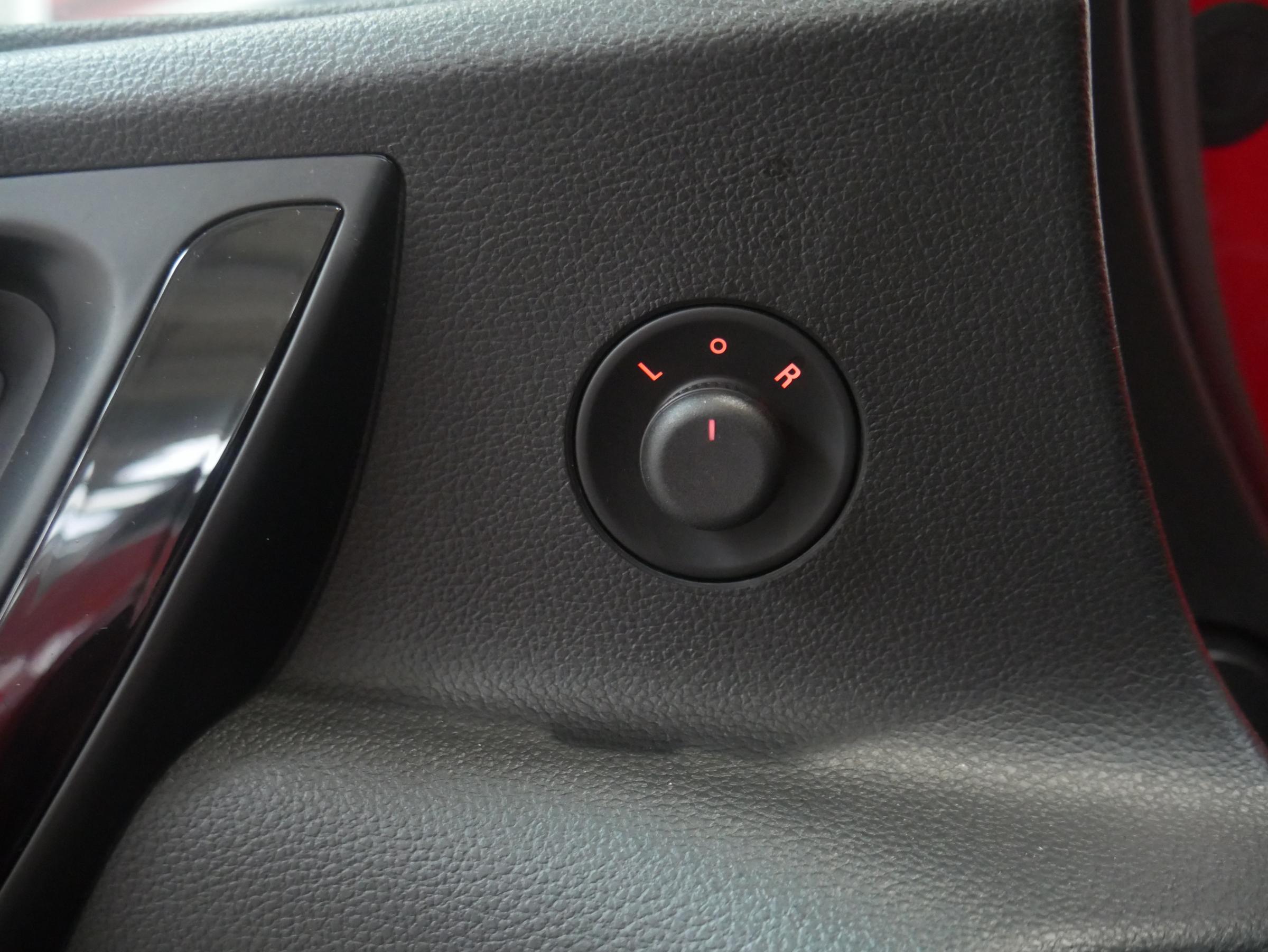 Opel Astra, 2015 - pohled č. 15