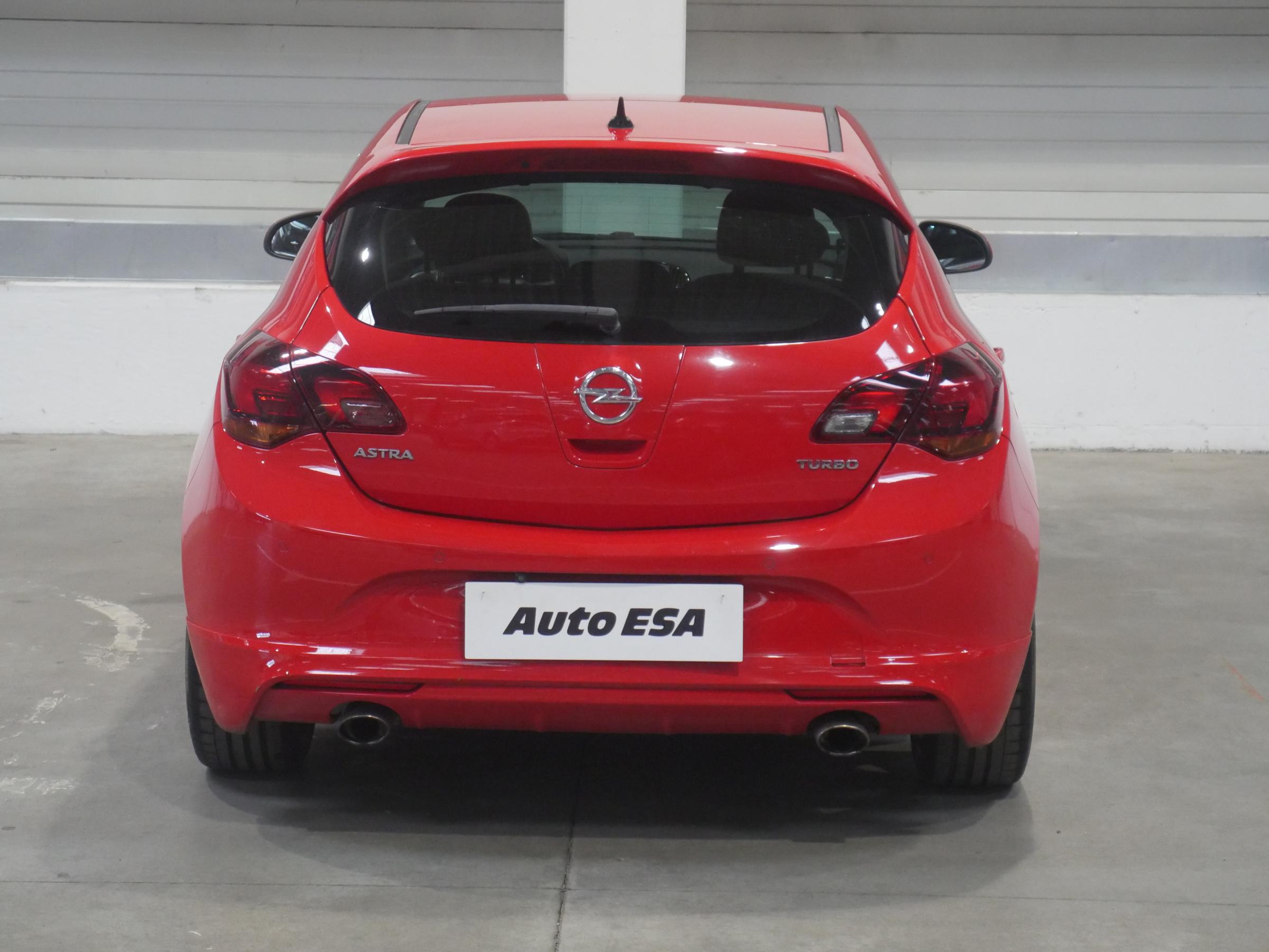 Opel Astra, 2015 - pohled č. 5