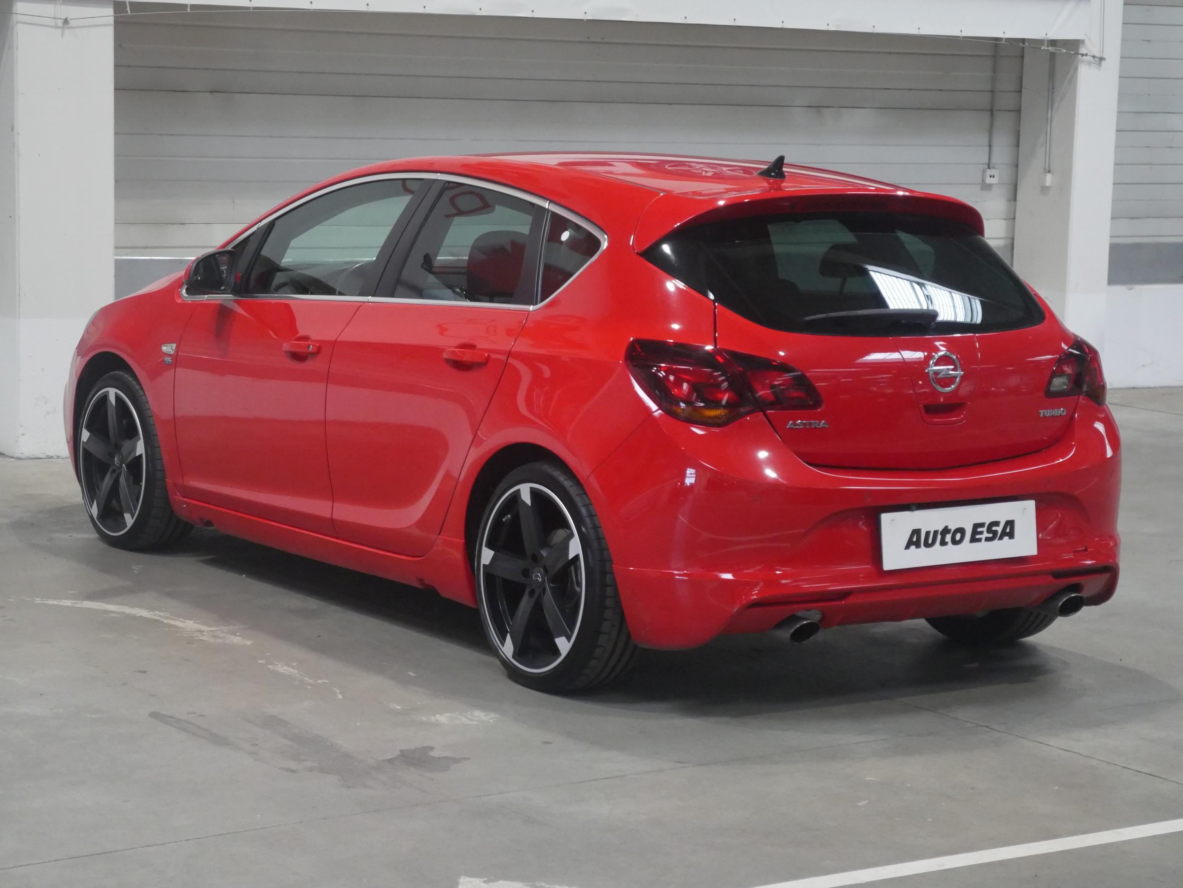 Opel Astra, 2015 - pohled č. 6