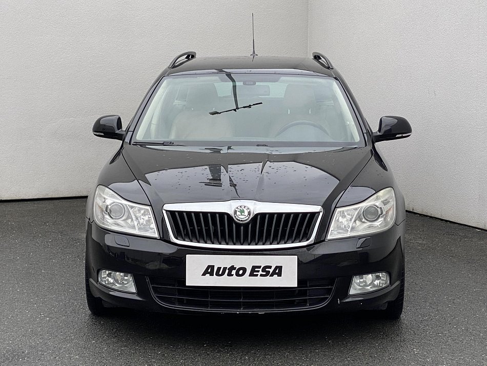 Škoda Octavia II 2.0 TDi Elegance