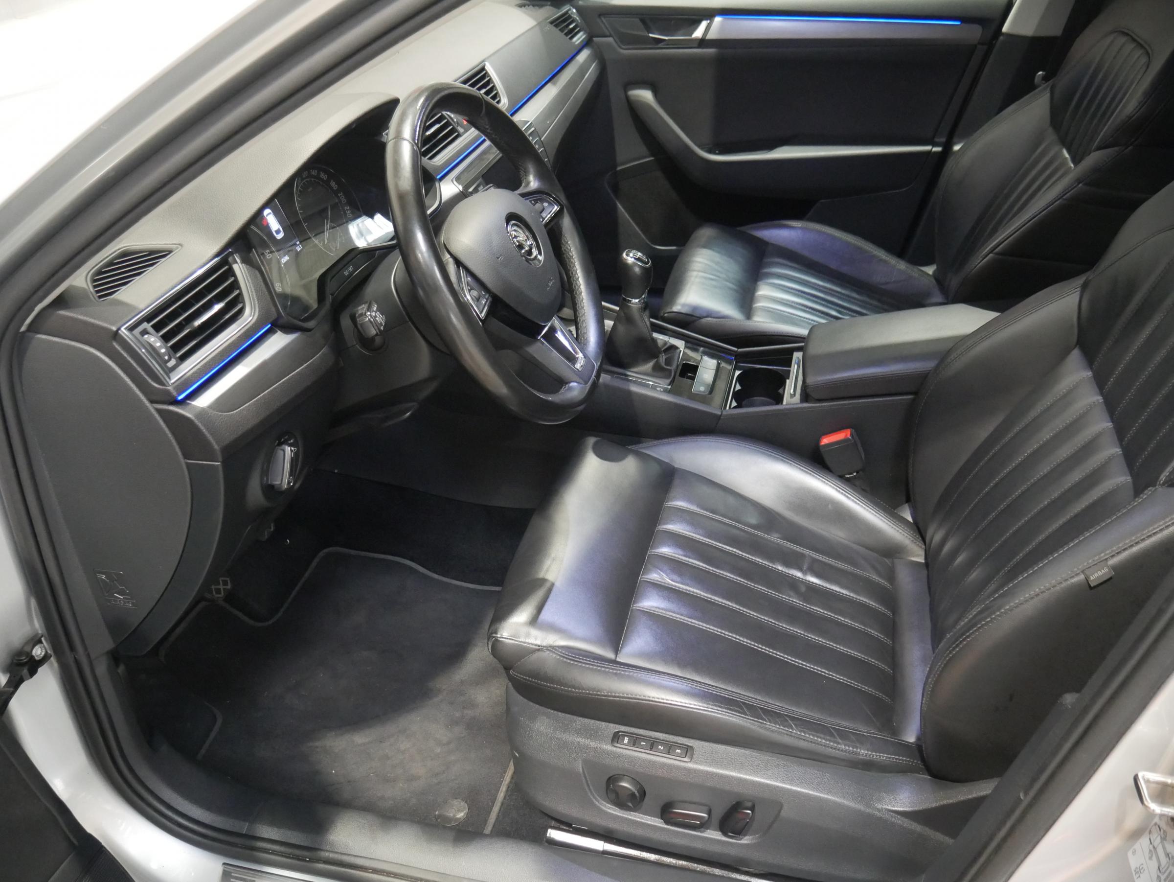 Škoda Superb III, 2016 - pohled č. 10