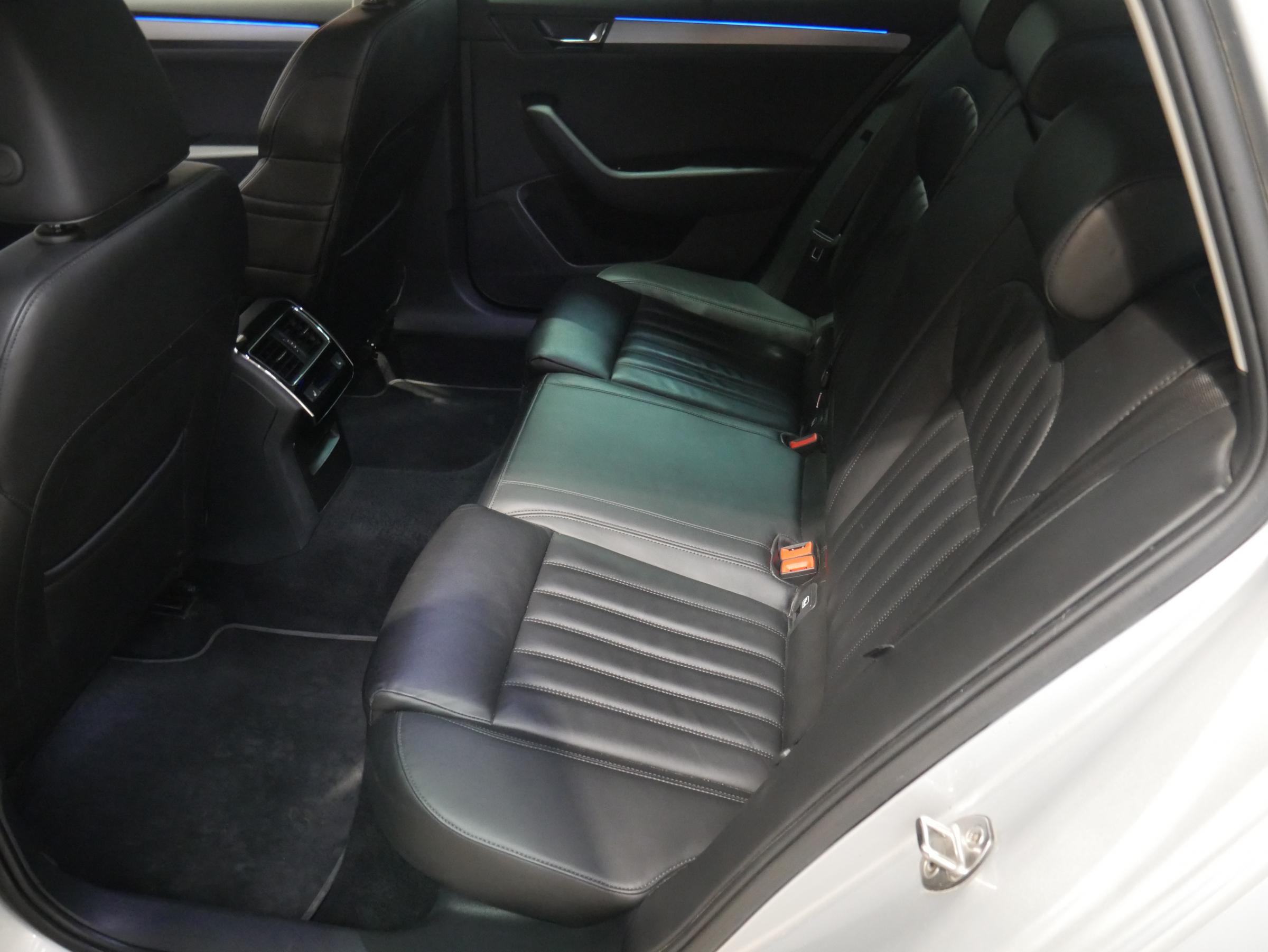 Škoda Superb III, 2016 - pohled č. 11