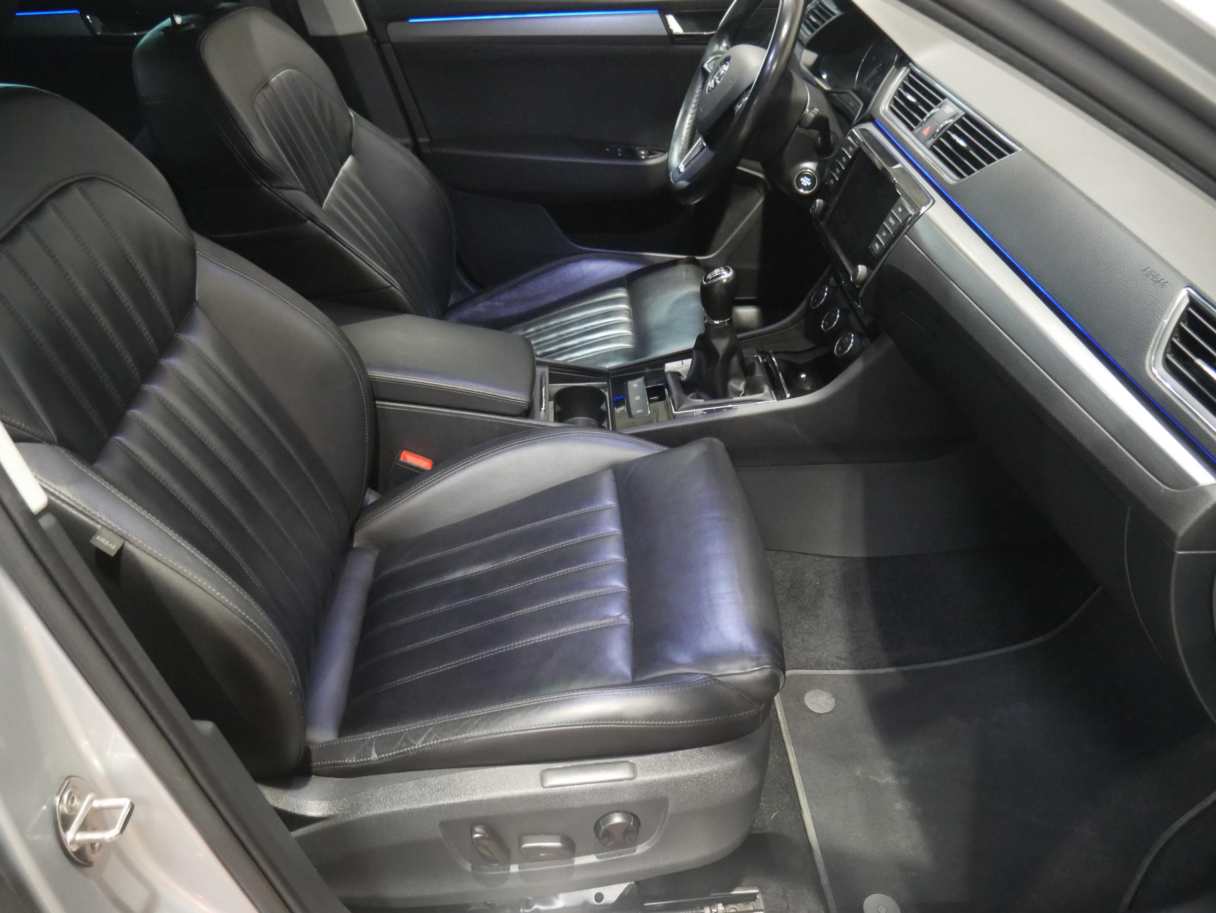 Škoda Superb III, 2016 - pohled č. 12