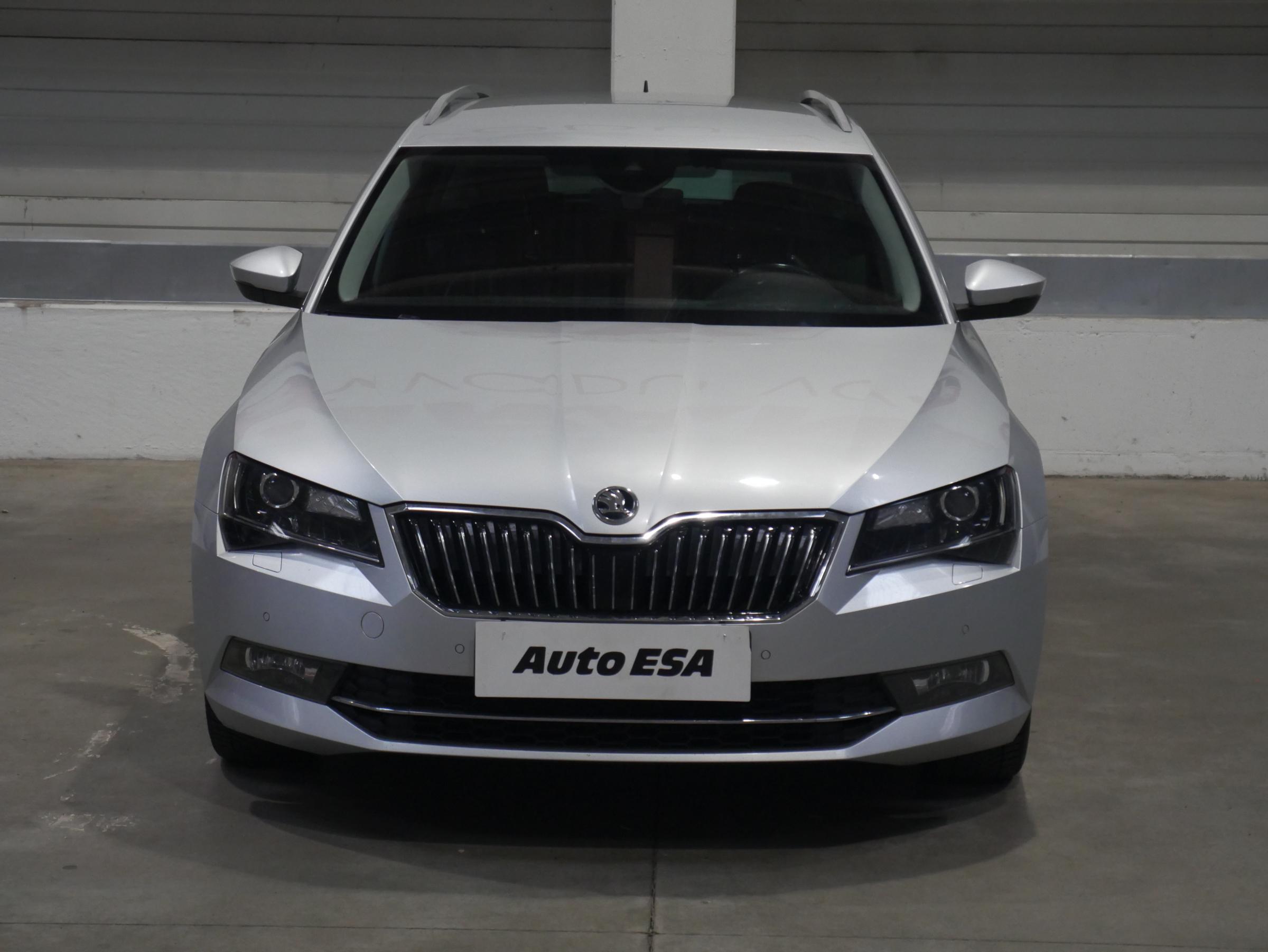 Škoda Superb III, 2016 - pohled č. 2