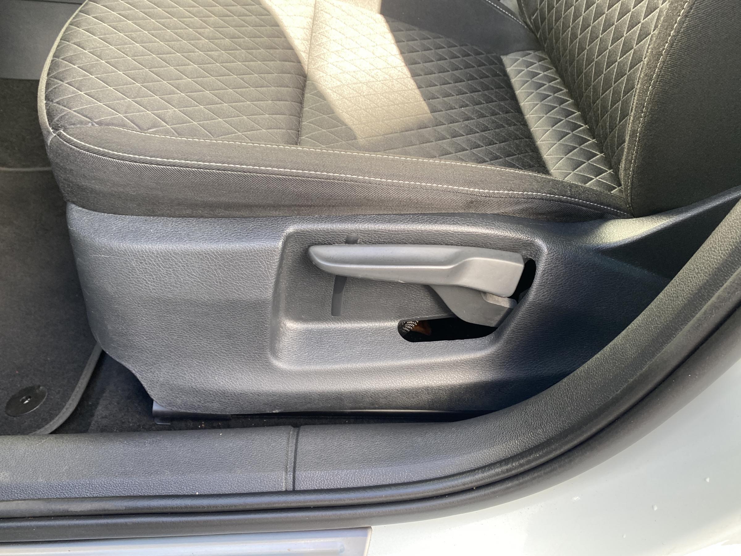 Škoda Octavia III, 2017 - pohled č. 14