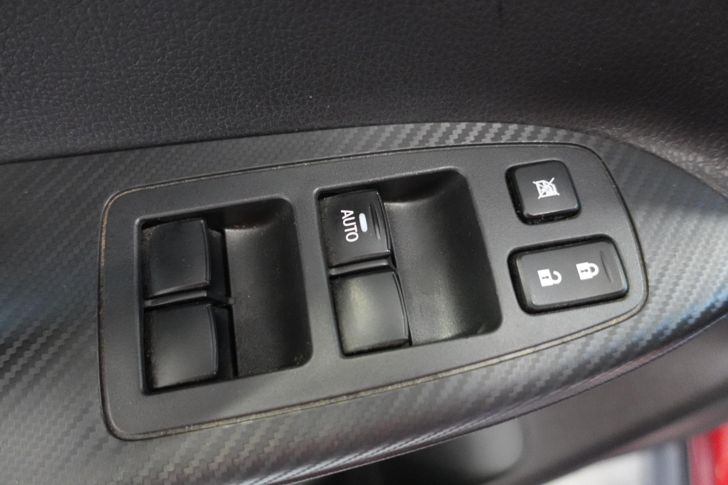 Mitsubishi Eclipse Cross, 2018 - pohled č. 14