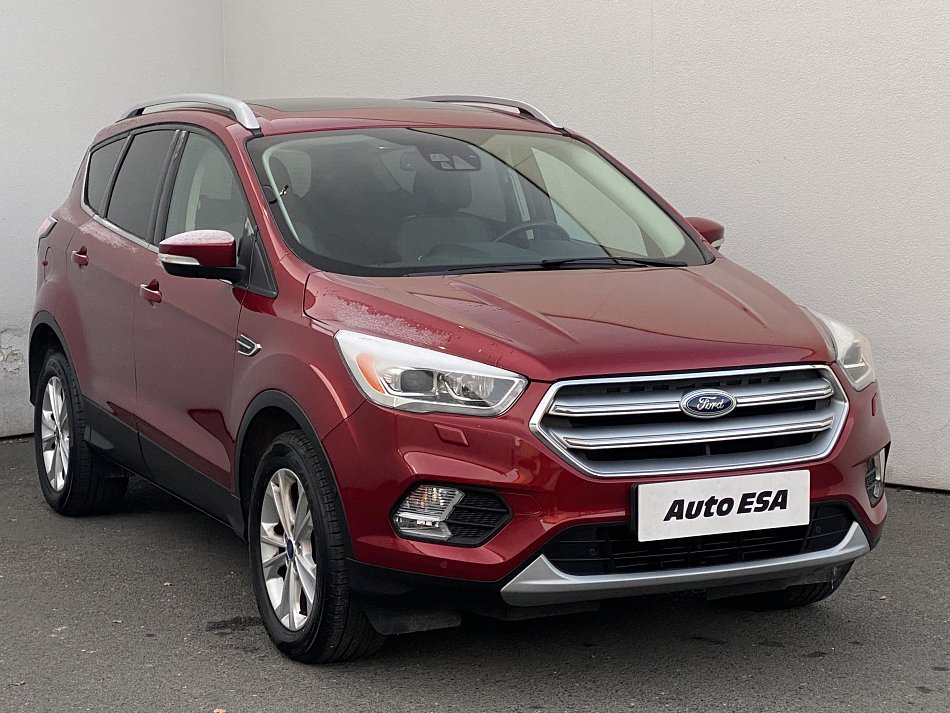 Ford Kuga 1.5 EB Titanium