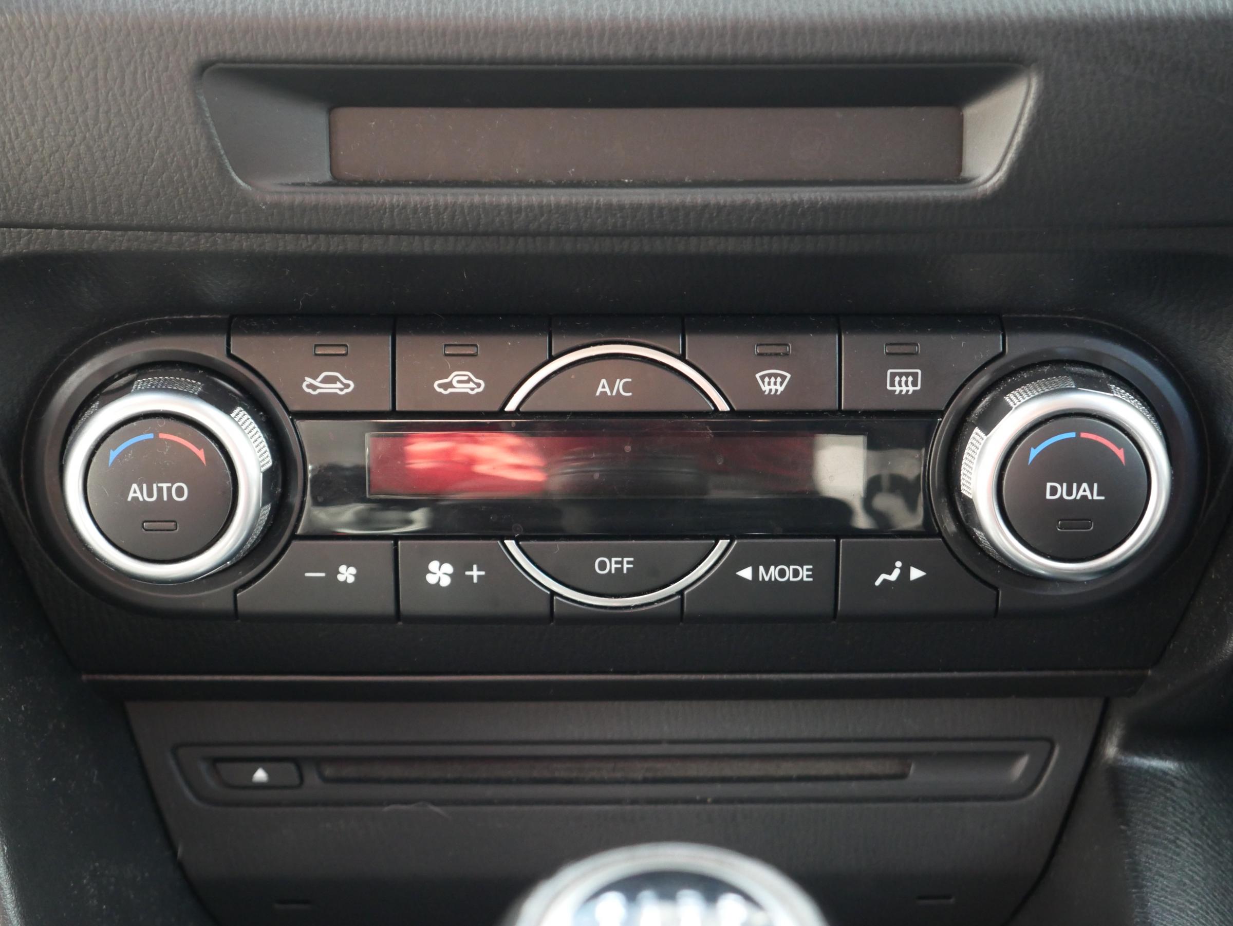 Mazda 3, 2014 - pohled č. 13