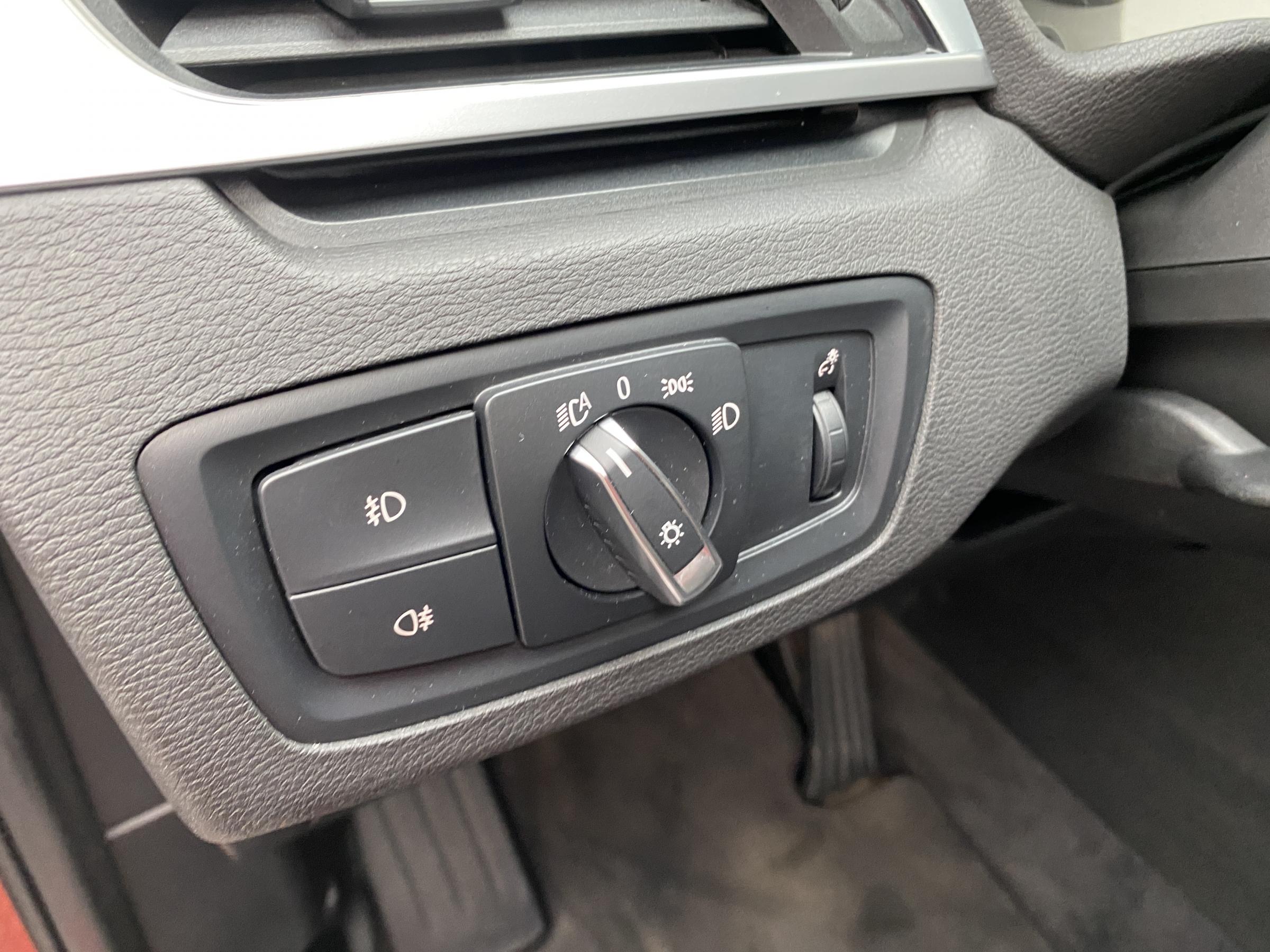 BMW X1, 2017 - pohled č. 16