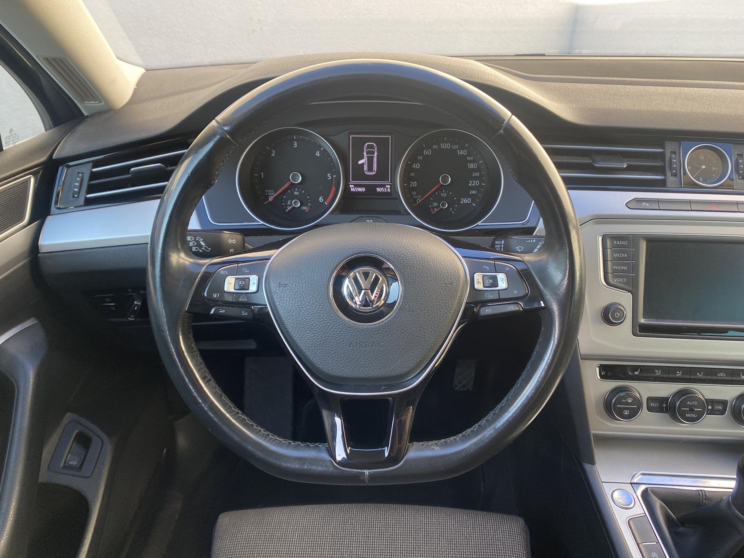 Volkswagen Passat, 2016 - pohled č. 11