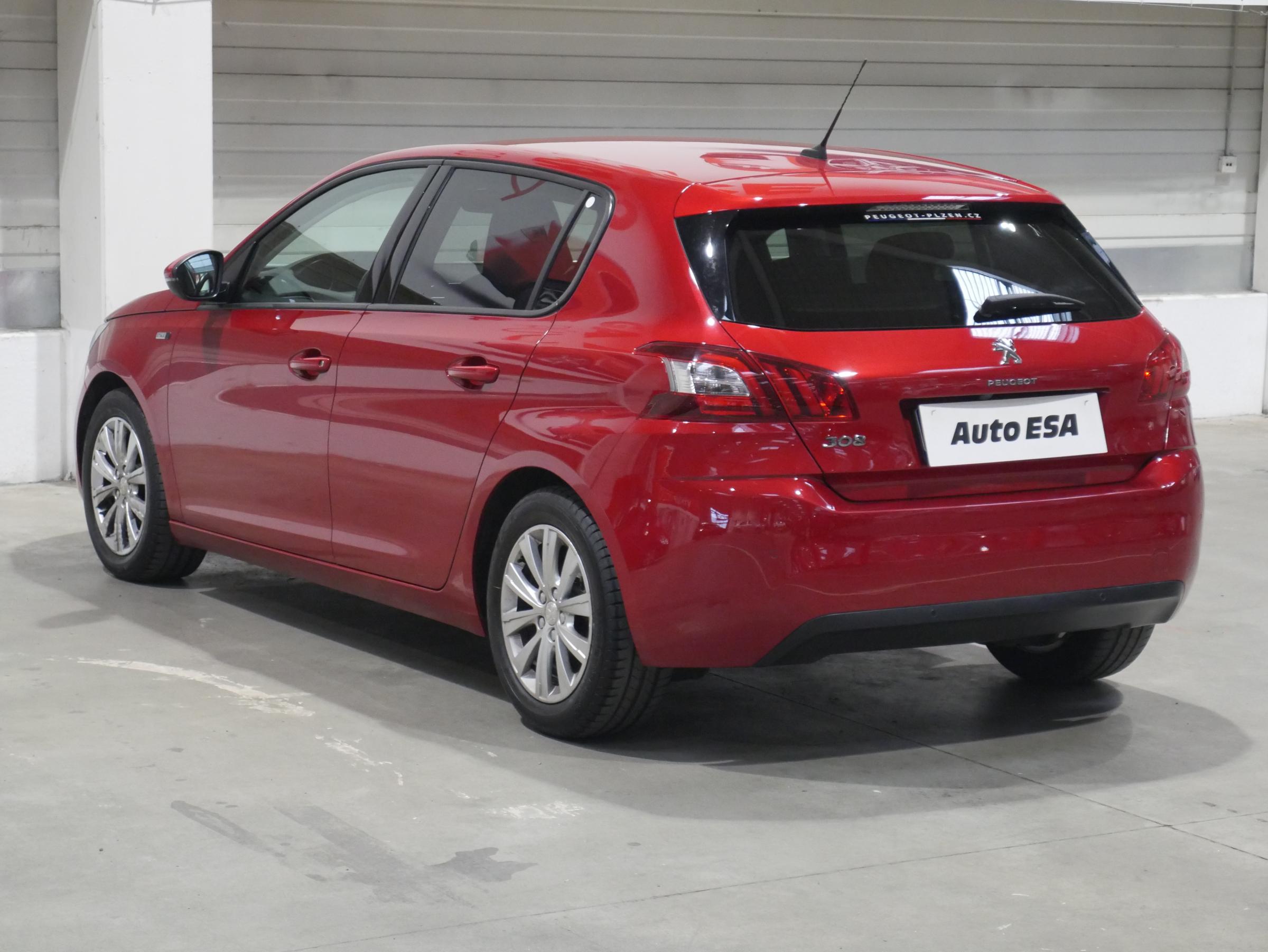 Peugeot 308, 2016 - pohled č. 6