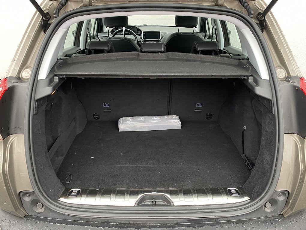 Peugeot 2008 1.6 HDi Allure