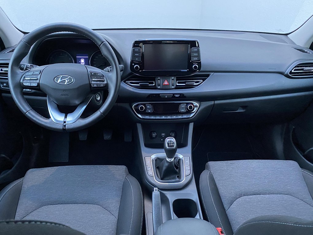 Hyundai I30 1.5 T-GDi Smart 48V