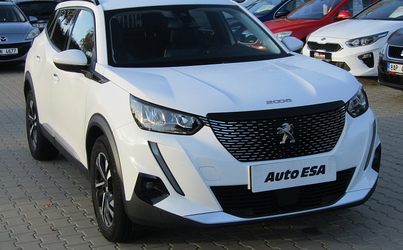 Peugeot 2008 1.2PT 