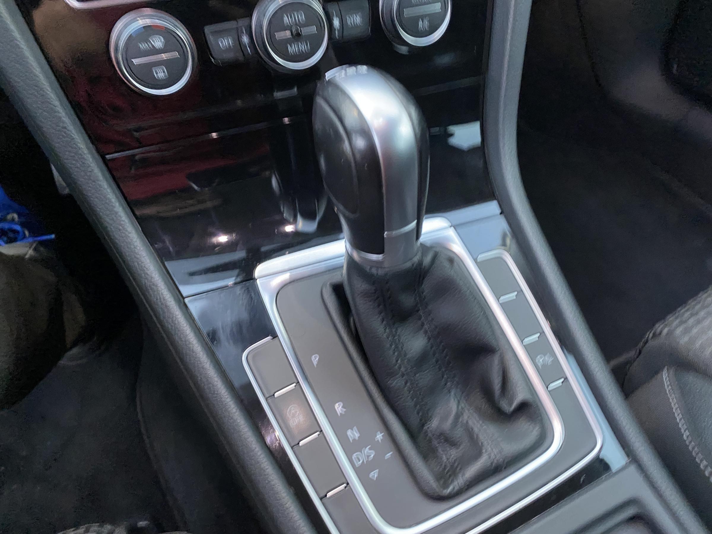 Volkswagen Golf, 2016 - pohled č. 16