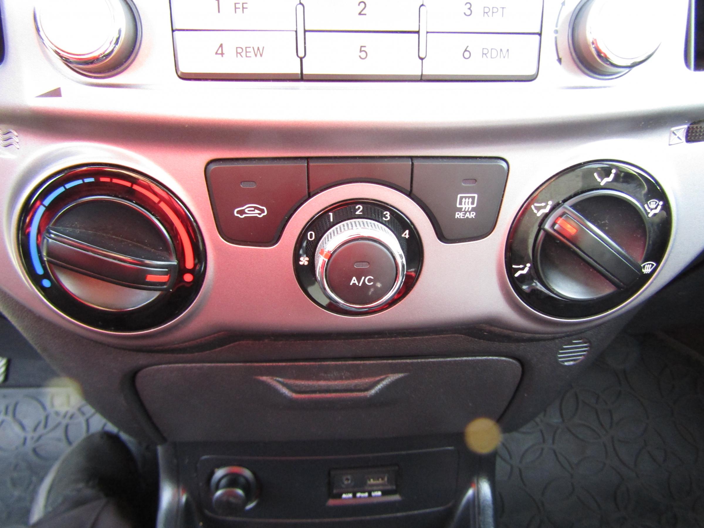 Hyundai i20, 2014 - pohled č. 15