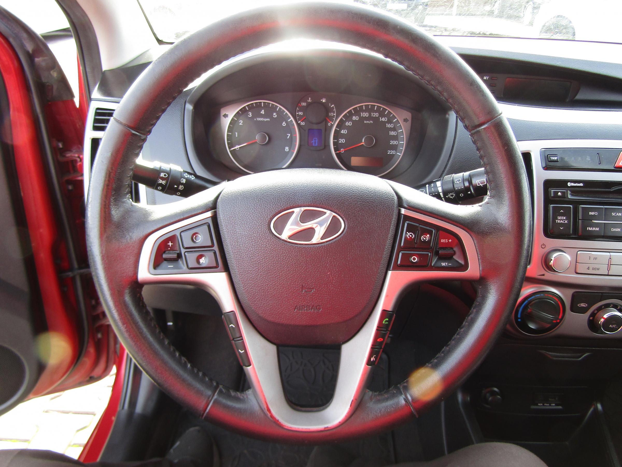 Hyundai i20, 2014 - pohled č. 19