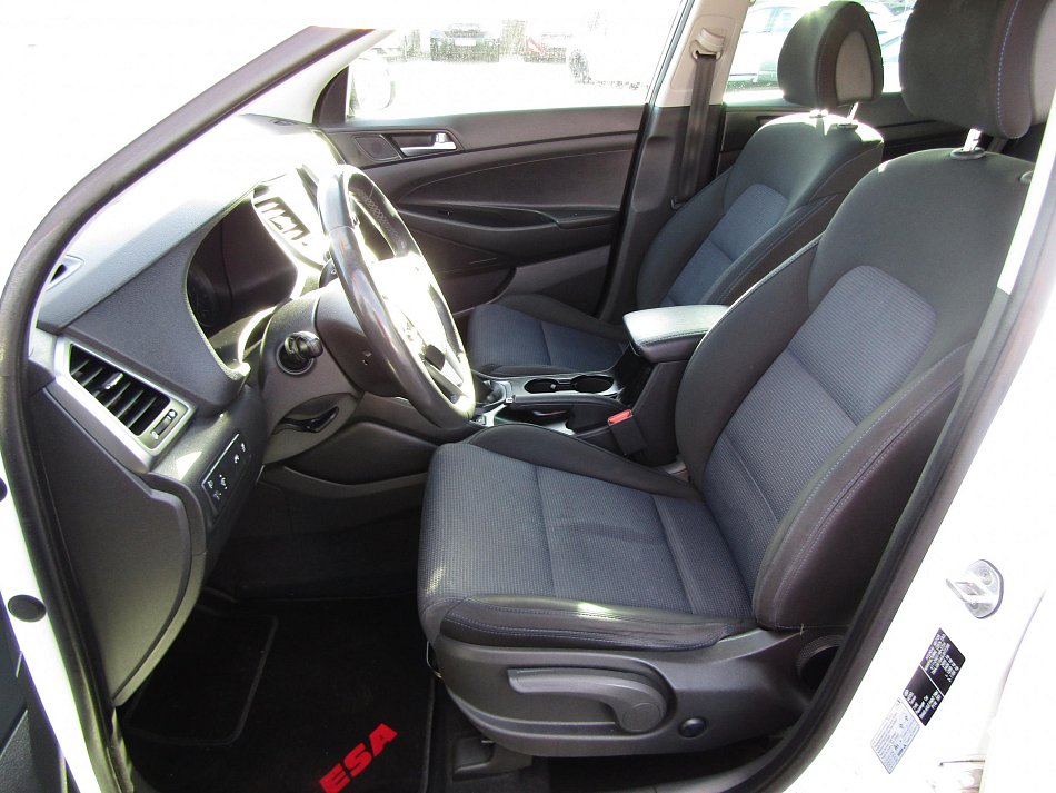 Hyundai Tucson 1.7 CRDi 