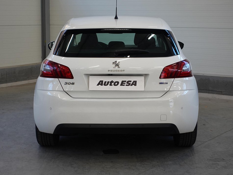 Peugeot 308 1.2PT 