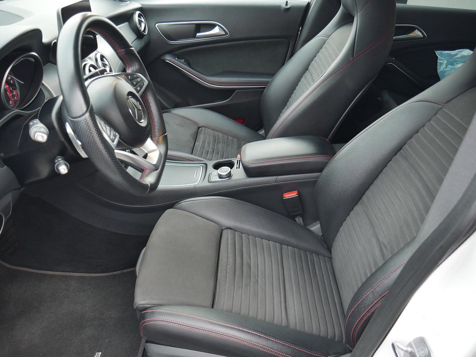 Mercedes-Benz CLA 2.2 CDi  4Matic