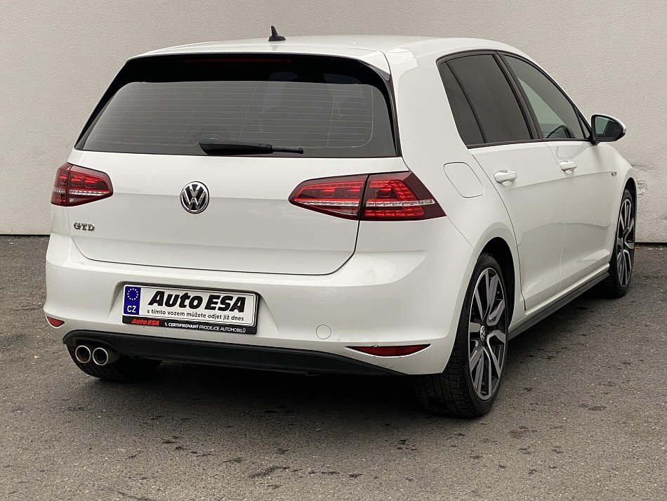 Volkswagen Golf 2.0 TDi GTD