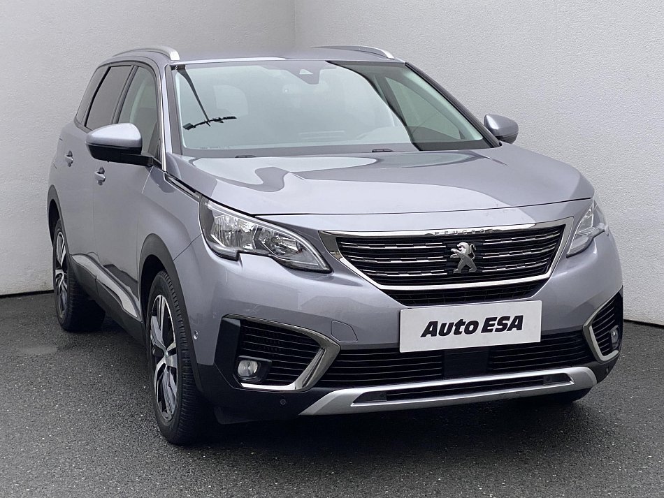 Peugeot 5008 1.2PT Allure