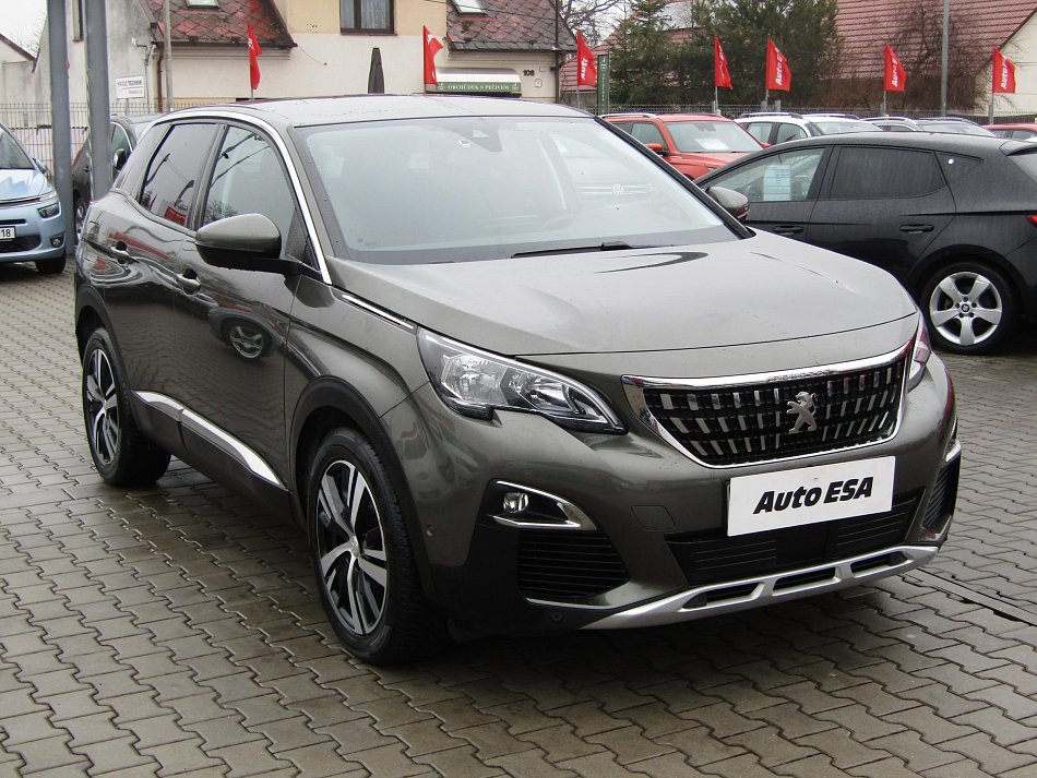 Peugeot 3008 1.2PT Allure