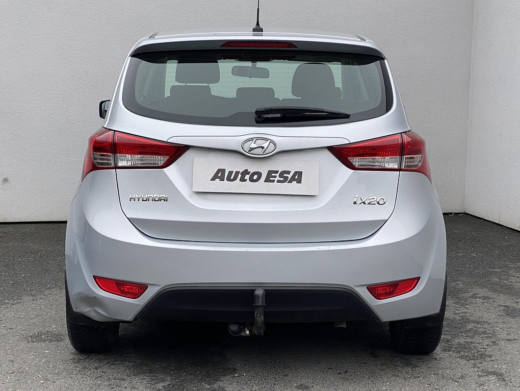 Hyundai Ix20 1.4i 