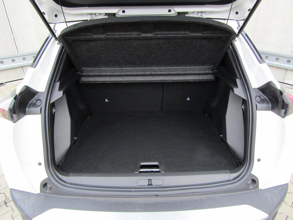 Peugeot 2008 1.2 PT GT